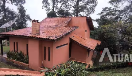 Chácara à Venda em Atibaia - Condomínio Fechado, Lazer Completo, 3.000 m²