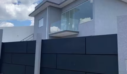 Sobrado A venda em  Atibaia de 160 m² com acabamento de primeira.