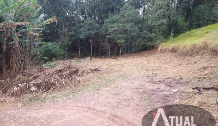 Terreno à Venda no Jd. Estância Brasil em Atibaia