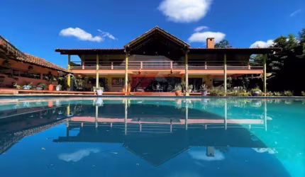 Casa de luxo em condomínio na cidade de Cotia-SP, Jardim Mediterrâneo: 5 quartos, 5 suítes, 2 salas, 9 banheiros, 16 vagas, 1.333m².