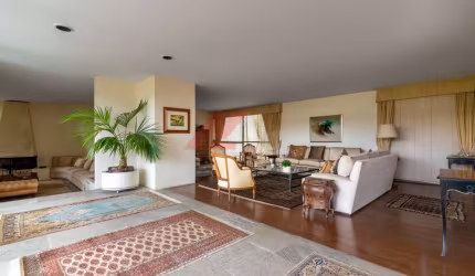 Imponente mansão de luxo no Pacaembu: 4 quartos, 4 suítes, 3 salas, 6 banheiros, 8 vagas, 885,30m². Venha conhecer!