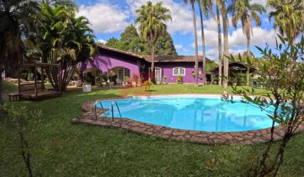 Casa de luxo em condomínio no Monte Catine, Vargem Grande Paulista-SP: 4 quartos, 4 suítes, 2 salas, 6 banheiros, 3 vagas, 692,84 m². Venda ou locação.