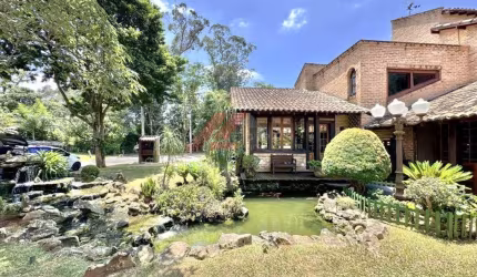 Casa em Condomínio de Luxo em Nova Higienópolis - Jandira-SP: 4 Quartos, 4 Suítes, 1 Sala, 5 Banheiros, 12 Vagas, 300,34m².