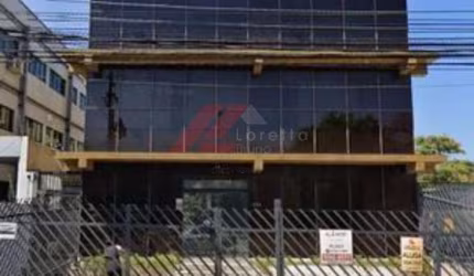 Galpão comercial para locação na Vila Hamburguesa, São Paulo-SP: 5 salas, 12 banheiros, 8 vagas de garagem, 1.000m²!