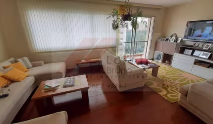 Apartamento com 4 Quartos e 3 banheiros 3 vagas à Venda, 146 m² por R$ 800.000,00