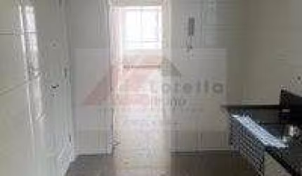 Apartamento com excelente vista, esquina com a rua da Consolação, 89,00 m² útil, 2 dormitórios mais o terceiro opcional.
