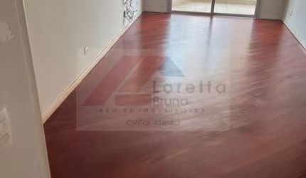 Oportunidade Única! Apartamento de 108m² na Vila Anglo Brasileira! 3 dormitórios, sendo 1 suíte, living amplo, varanda, 2 vagas!!