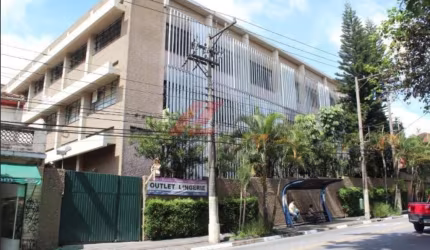 Predio Comercial de Alto Padrão no Tucuruvi: 1 Banheiro, 25 Vagas de Garagem e 8.813m² de Área em São Paulo-SP!