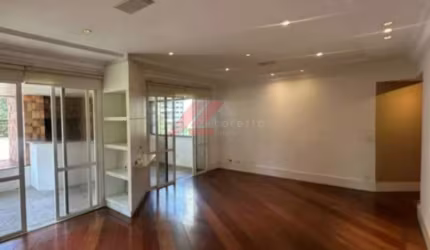 Apartamento de Luxo na Vila Andrade, São Paulo-SP: 4 Quartos, 3 Suítes, 3 Salas e 4 Vagas de Garagem!