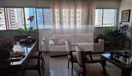 Imperdível! Apartamento à venda em São Paulo-SP, Vila Cordeiro. 4 quartos, 1 suíte, 2 salas, 4 banheiros, 2 vagas, 160m².