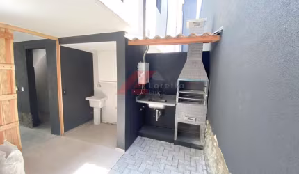 Imperdível! Casa em Condomínio à venda na Vila Ipojuca, São Paulo-SP: 2 quartos, sala, 2 banheiros, garagem e 90m².
