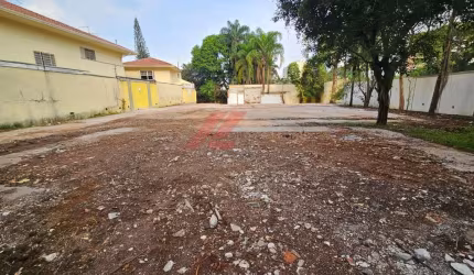 Oportunidade única: terreno plano de 1050m² para venda no Jardim América, São Paulo-SP! Aproveite essa localização privilegiada!