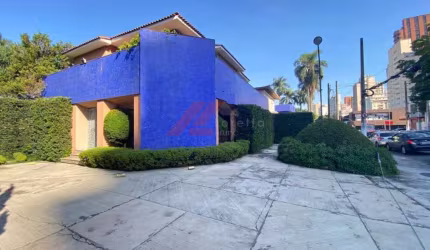 Casa Comercial à Venda em São Paulo-SP, Jardim América: 11 Quartos, 11 Salas, 5 Banheiros, 9 Vagas de Garagem, 366m². Confira!