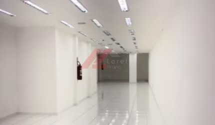 Alugue já sua sala comercial de 140m² em Santo Amaro, São Paulo!
