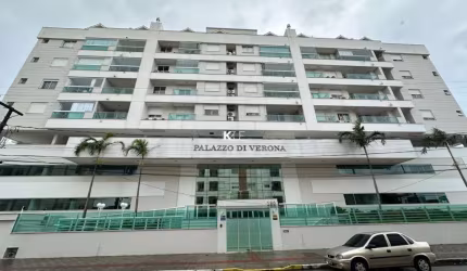 Apartamento com 3 quartos para alugar na Rua João Batista D'Alascio, --, Coqueiros, Florianópolis por R$ 6.000