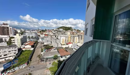 Apartamento com 3 quartos à venda na Avenida Engenheiro Max de Souza, --, Coqueiros, Florianópolis por R$ 1.350.000