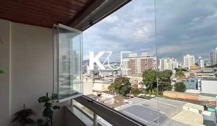 Apartamento com 4 quartos à venda na Rua Araci Vaz Callado, --, Estreito, Florianópolis por R$ 1.600.000