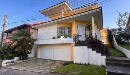 Casa em condomínio fechado com 3 quartos à venda na Travessa América, --, Coqueiros, Florianópolis por R$ 2.400.000