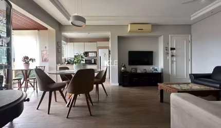 Apartamento com 2 quartos à venda na Rua General Estilac Leal, --, Coqueiros, Florianópolis por R$ 800.000