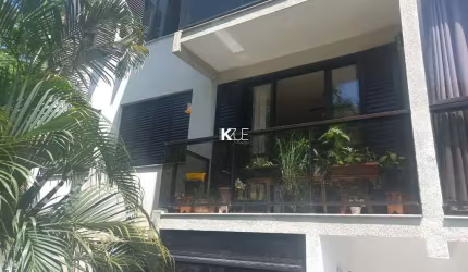 Apartamento com 3 quartos à venda na Rua Coronel Ivan Dentice Linhares, --, Coqueiros, Florianópolis por R$ 680.000