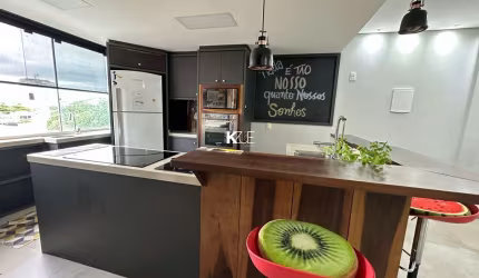 Apartamento com 2 quartos à venda na Rua Ivo Reis Montenegro, --, Itaguaçu, Florianópolis por R$ 650.000