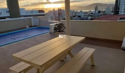Casa com 4 quartos à venda na Rua André Maykot, --, Jardim Atlântico, Florianópolis por R$ 1.500.000