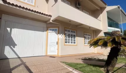 Casa com 4 quartos à venda na Rua Antônio Gomes, --, Estreito, Florianópolis por R$ 1.750.000
