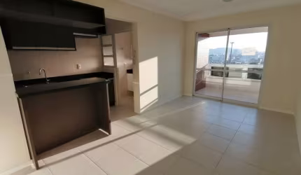 Apartamento com 2 quartos à venda na Rua Orlando Odilio Koerich, --, Estreito, Florianópolis por R$ 881.000