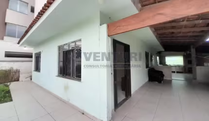 Casa com 3 quartos à venda na Rua José DalNegro, 670, Braga, São José dos Pinhais, 72 m2 por R$ 400.000