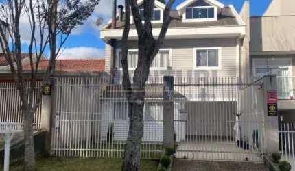 Casa com 3 quartos à venda na Rua Aristocrata, 10000, Aristocrata, São José dos Pinhais, 196 m2 por R$ 860.000