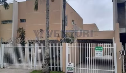 Casa com 3 quartos para alugar na Rua Emmanuel Kant, 370, Aristocrata, São José dos Pinhais, 148 m2 por R$ 3.900