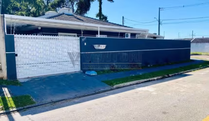 Casa com 2 quartos à venda na Rua Martins Follador, 277, Campo Largo da Roseira, São José dos Pinhais, 62 m2 por R$ 410.000