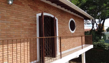 CASA Á VENDA NO JD BELA VISTA - VALINHOS/SP