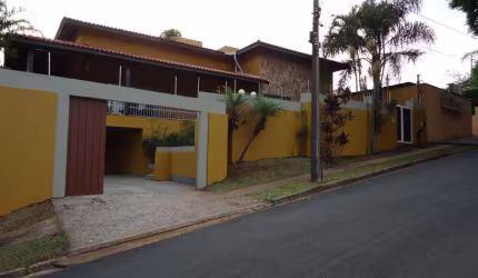 CASA TERREA 6 SUITES A VENDA NO TAQUARAL EM CAMPINAS-SP