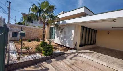 CASA A VENDA COM 3 DORMITORIOS 5VAGAS DE GARAGEM TAQUARAL EM CAMPINAS/SP