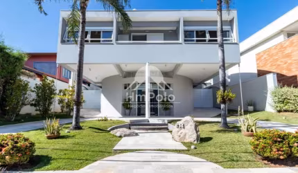 CASA À VENDA COM 5 DORMITÓRIOS, 3 SUÍTES, 5 VAGAS EM CAMPINAS/SP