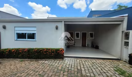 Casa em condomínio à venda no Gramado em Campinas, São Paulo.
