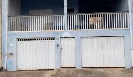 Casa com 4 quartos sendo 1 suíte á venda na Vila União - Campinas -SP