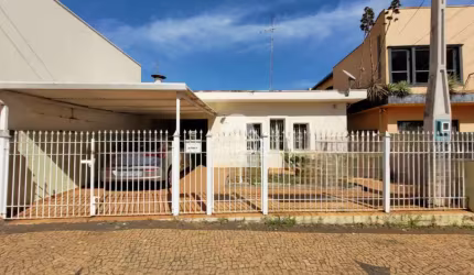 Casa com 3 quartos, 1 suíte, 3 banheiros, 2 vagas à venda no Taquaral em Campinas/SP