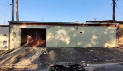 Casa com 2 quartos 2 banheiros 4 vagas à venda no Ouro Verde em Campinas/SP