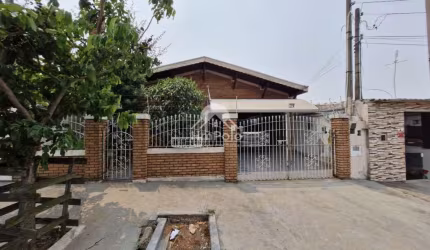 Casa à venda no Jardim Carlos Lourenço (Jardim New York) em Campinas, São Paulo