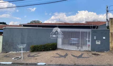 Casa à venda no Jardim Nova Europa-Campinas-SP.