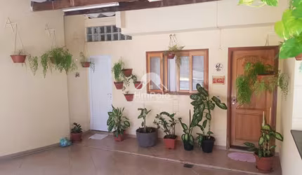 Casa sobrado á venda no Condomínio Village do Sol em Campinas/SP