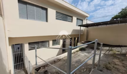 Casa sobrado para locação e venda com 3 quartos, 2 garagens na Vila Industrial em Campinas/SP