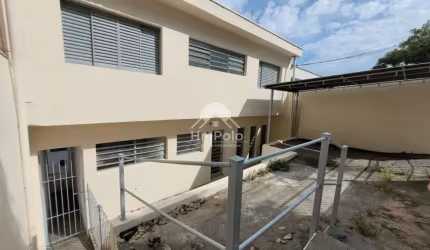 Casa sobrado para locação e venda com 3 quartos, 2 garagens na Vila Industrial em Campinas/SP