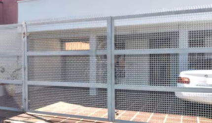 ÓTIMA CASA À VENDA NO JARDIM GUANABARA.