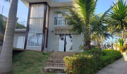 CASA À VENDA NO CONDOMÍNIO IL PARADISO NA CIDADE DE VINHEDO-SP