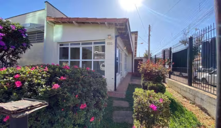 Casa com 4 quartos para venda e locação no Taquaral em Campinas/SP