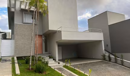 CASA COM 3 SUÍTES À VENDA NO CONDOMÍNIO MONT ALCINO EM VALINHOS/SP