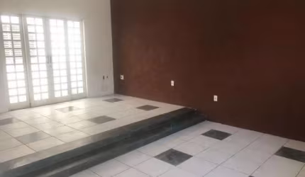 CASA A VENDA SWIFT - CAMPINAS/SP